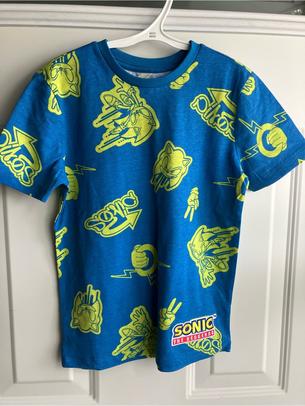 Sonic the Hedgehog tshirt blue yellow size 6